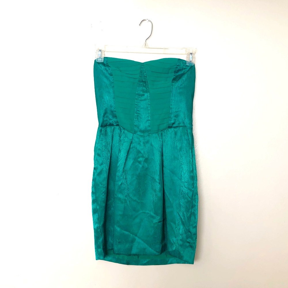 BCBG Emerald Strapless Cocktail Dress